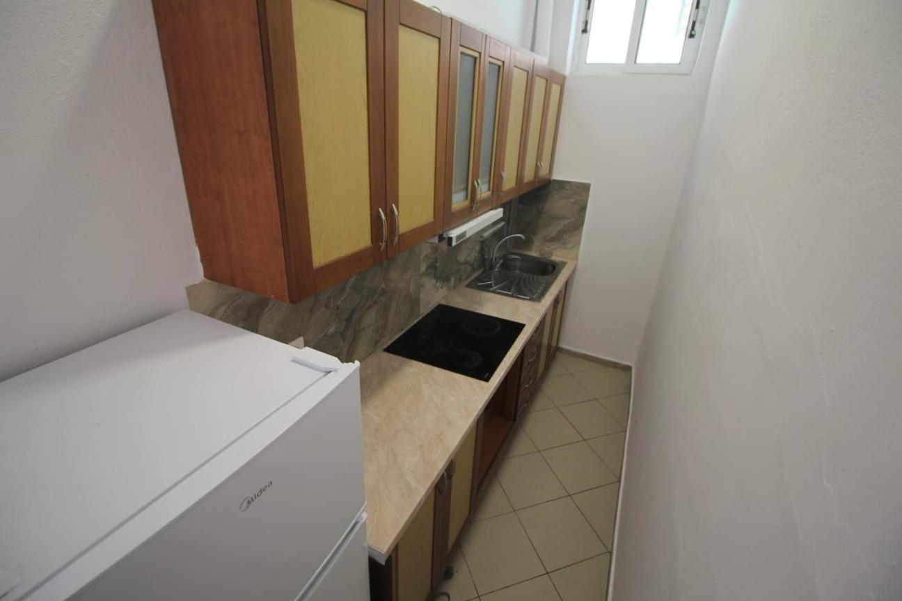 Hostel K13 Sarandë Exterior foto